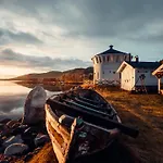 Lodge Norwegian Wild