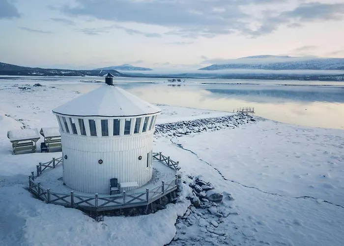 Norwegian Wild Lodge *