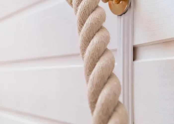 Lodge Norwegian Wild